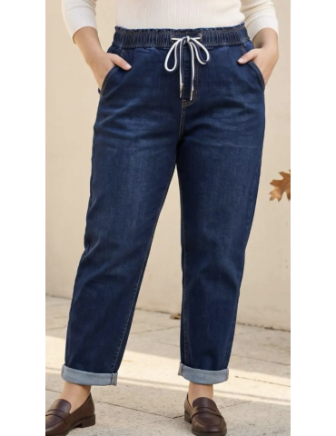 JEAN’S MOM FIT