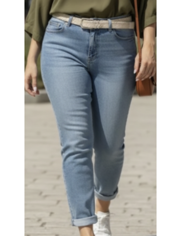 JEAN’S AVEC CEINTURE